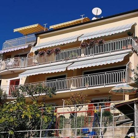 Apartments And Rooms With Parking Space Rabac, Labin - 12368 Ngoại thất bức ảnh
